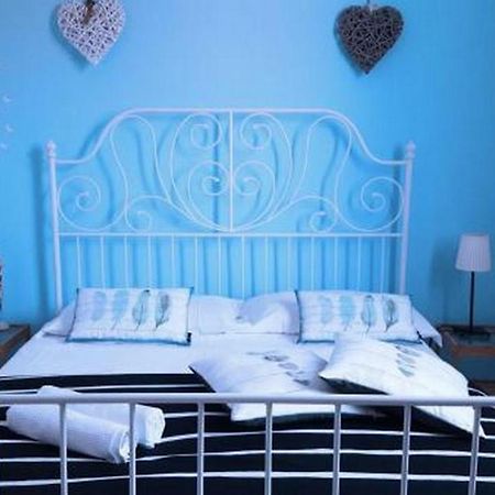 ボローニャ Stazione Centrale Bed & Breakfast エクステリア 写真
