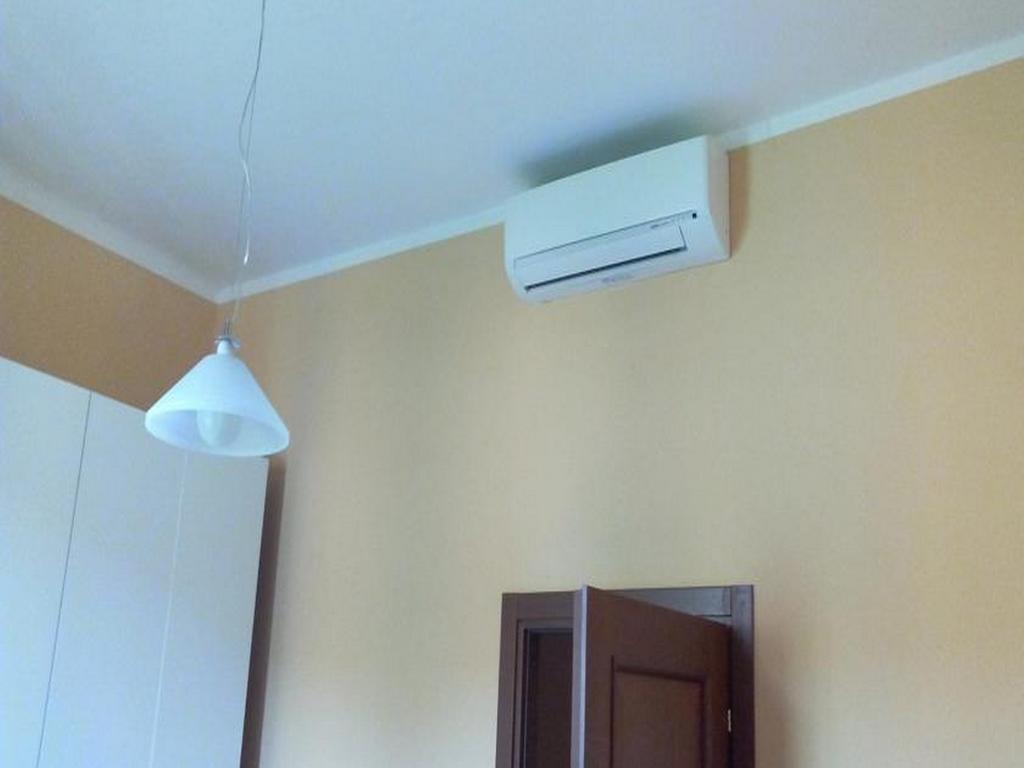 ボローニャ Stazione Centrale Bed & Breakfast エクステリア 写真