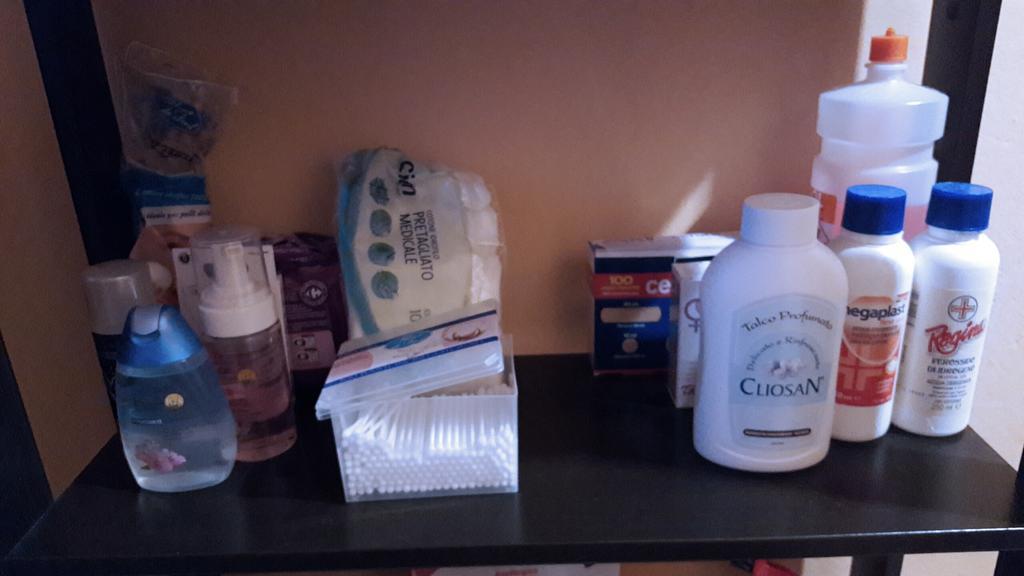 ボローニャ Stazione Centrale Bed & Breakfast エクステリア 写真
