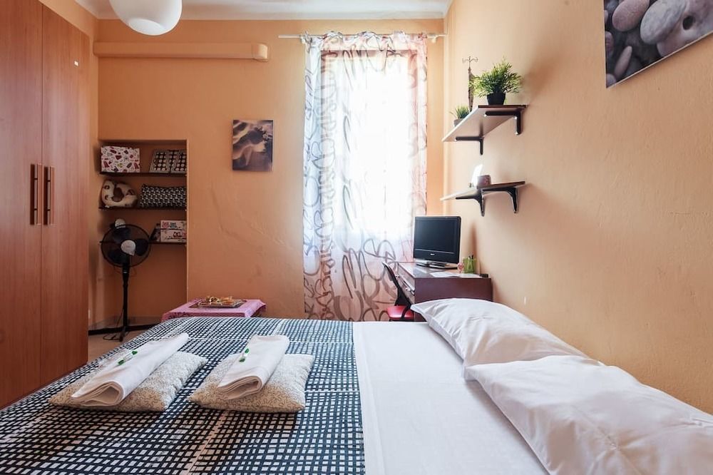 ボローニャ Stazione Centrale Bed & Breakfast エクステリア 写真