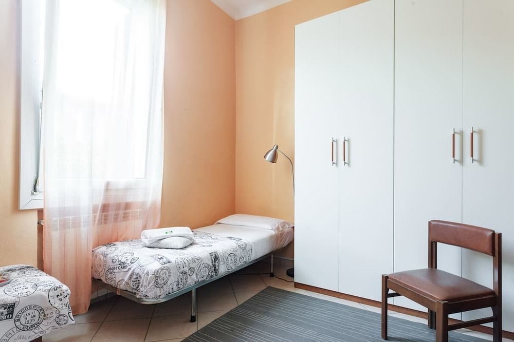 ボローニャ Stazione Centrale Bed & Breakfast エクステリア 写真
