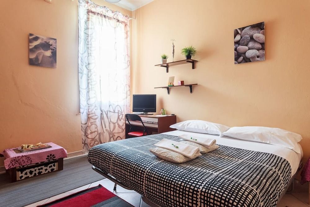 ボローニャ Stazione Centrale Bed & Breakfast エクステリア 写真