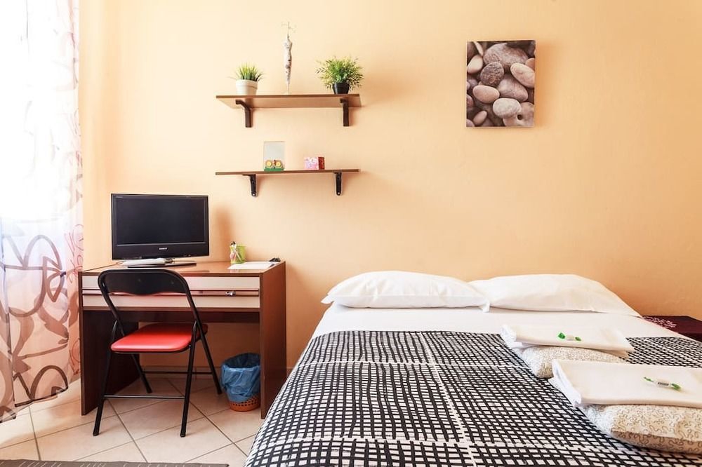 ボローニャ Stazione Centrale Bed & Breakfast エクステリア 写真