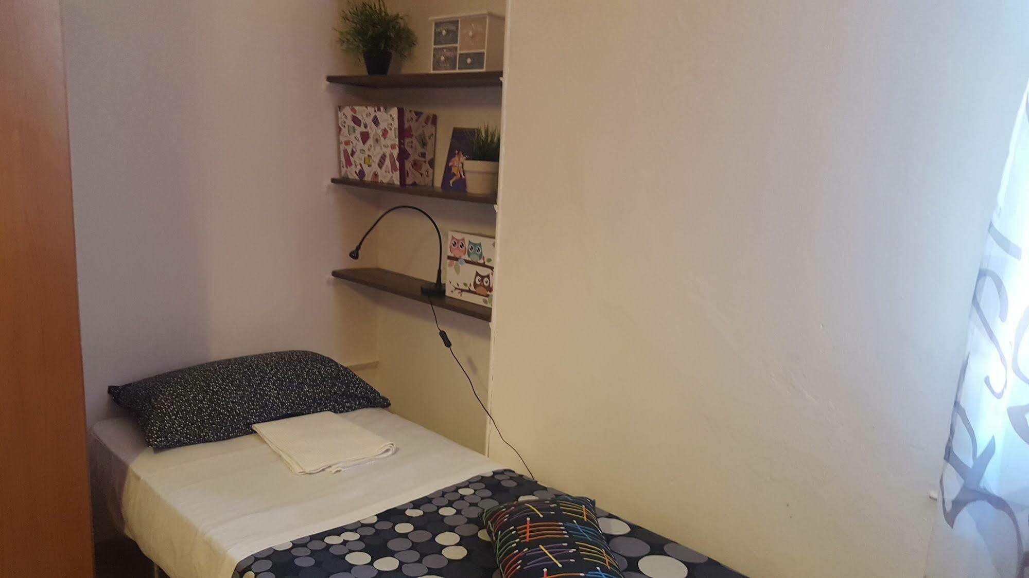 ボローニャ Stazione Centrale Bed & Breakfast エクステリア 写真